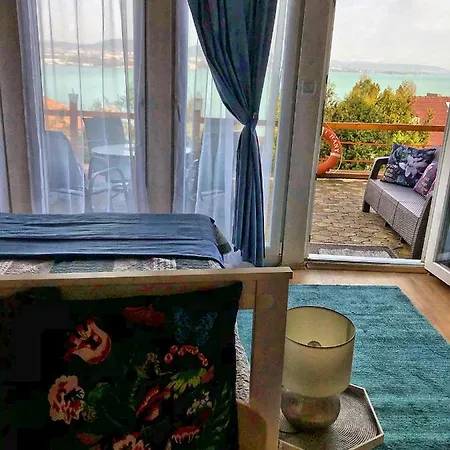 Borostyan Nocleg ze śniadaniem
