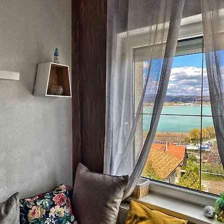 住宿加早餐酒店 Borostyan 3*