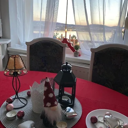 Borostyan Bed & Breakfast *