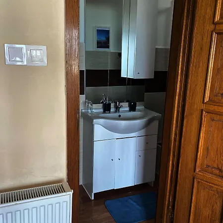 Borostyán 3*