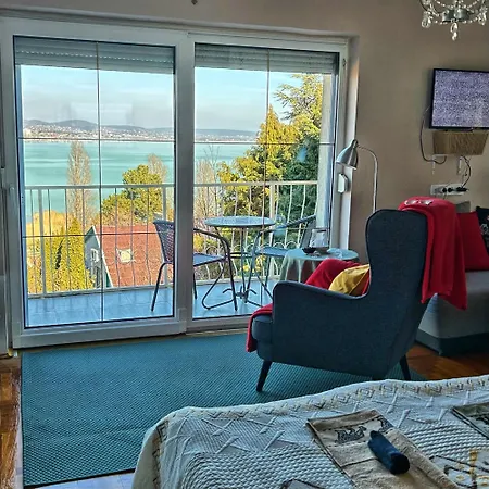 Borostyan 3* טיהאני