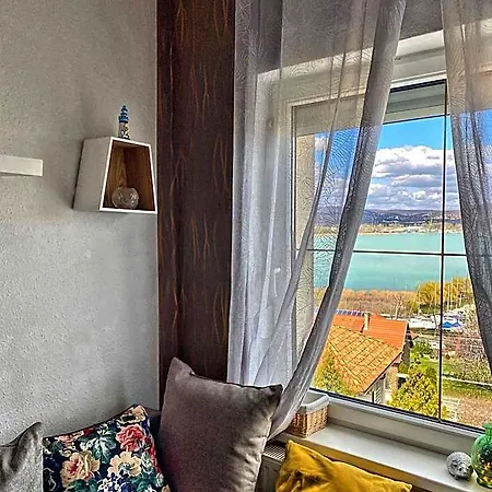 Borostyan Bed and Breakfast 3*