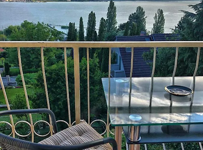 B&B Borostyan 티하니